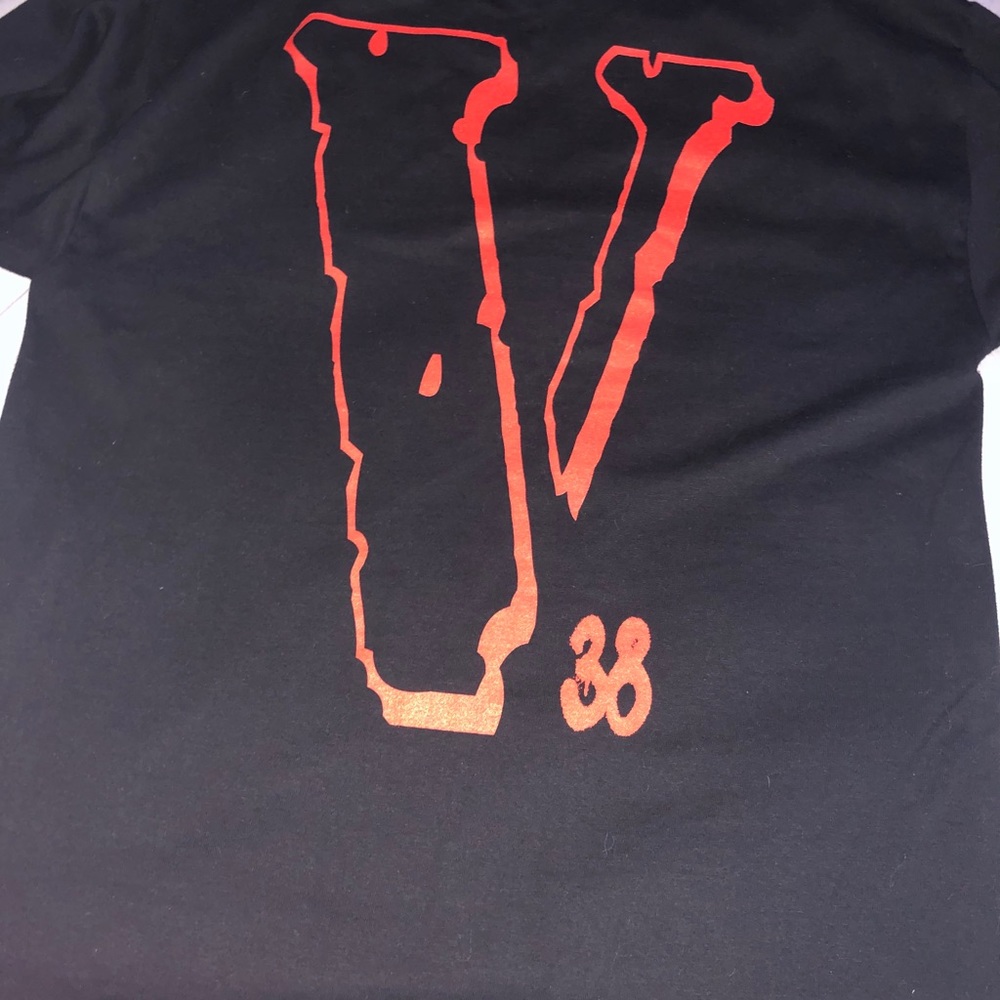 Vlone t shirt